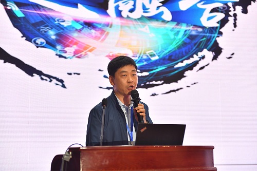 十大网投正规信誉网址电子副总裁郑伟.jpg